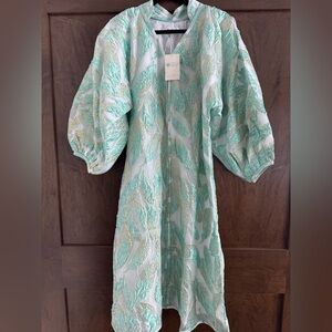 NWT Holly Shae Jacquard Dress With Full Sleeves Midi Length